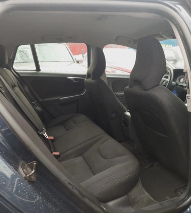 Volvo V60 cena 29900 przebieg: 300031, rok produkcji 2012 z Giżycko małe 562